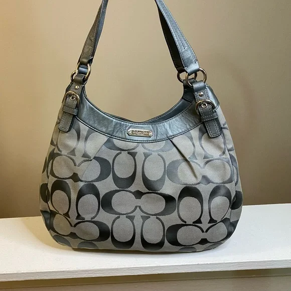 バッグ Coach Soho Signature Shoulder Bag Gray Coach | Bags | Coach Soho Purse Gray Charcoal Signature Shoulder